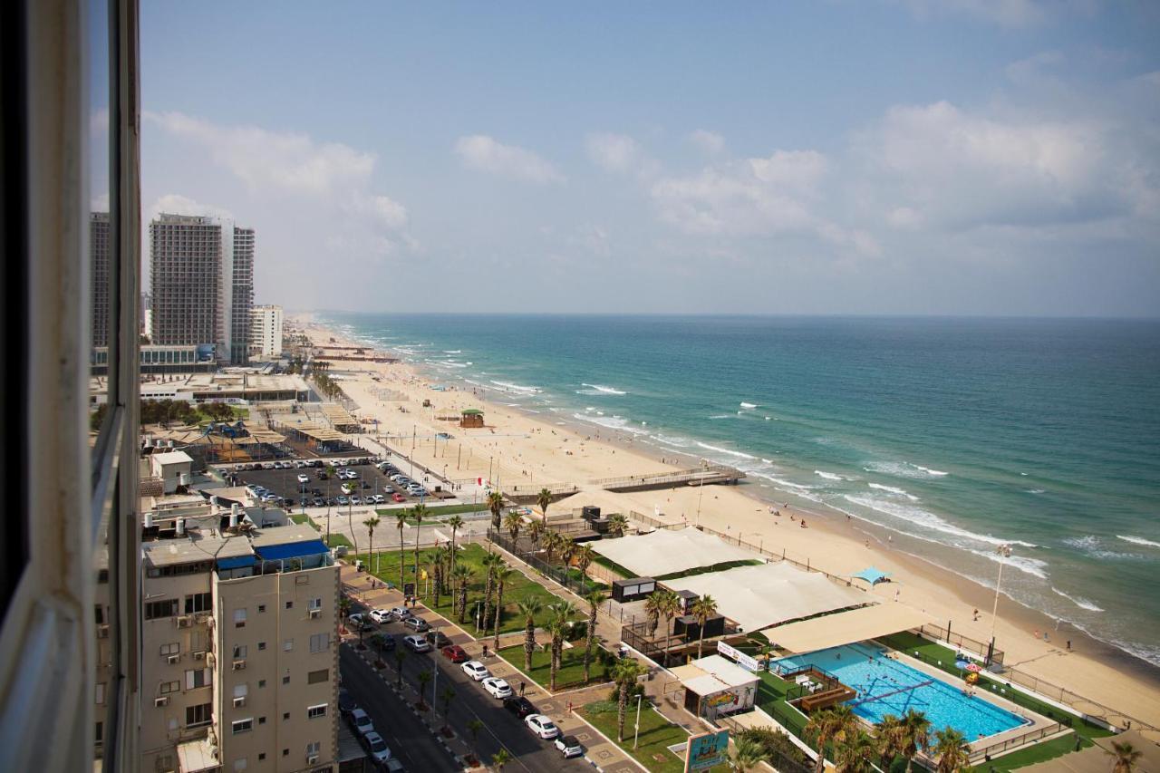 Apartments4You Leonardo 11 Bat Yam Exteriör bild