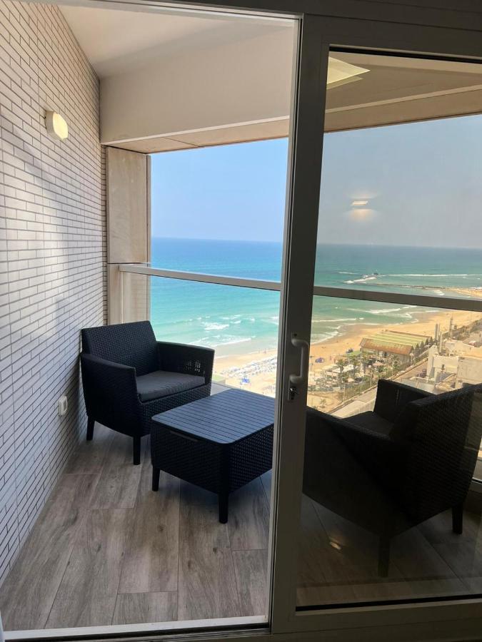 Apartments4You Leonardo 11 Bat Yam Exteriör bild